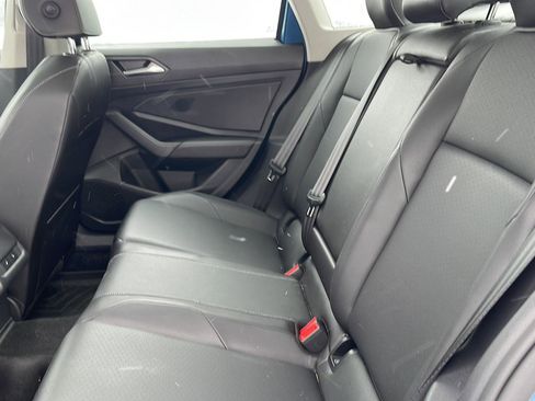 Used 2019 Volkswagen Jetta SEL w/ Cold Weather Package image 7