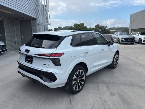 New 2026 Audi Q3 quattro 2.0T AWD/4WD image 6