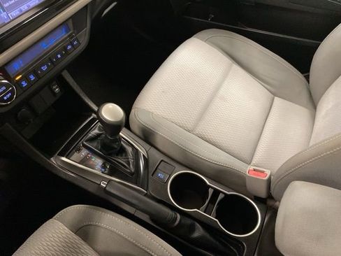 Used 2014 Toyota Corolla L image 12