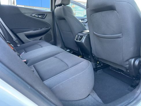 Used 2023 Chevrolet Malibu LT image 28