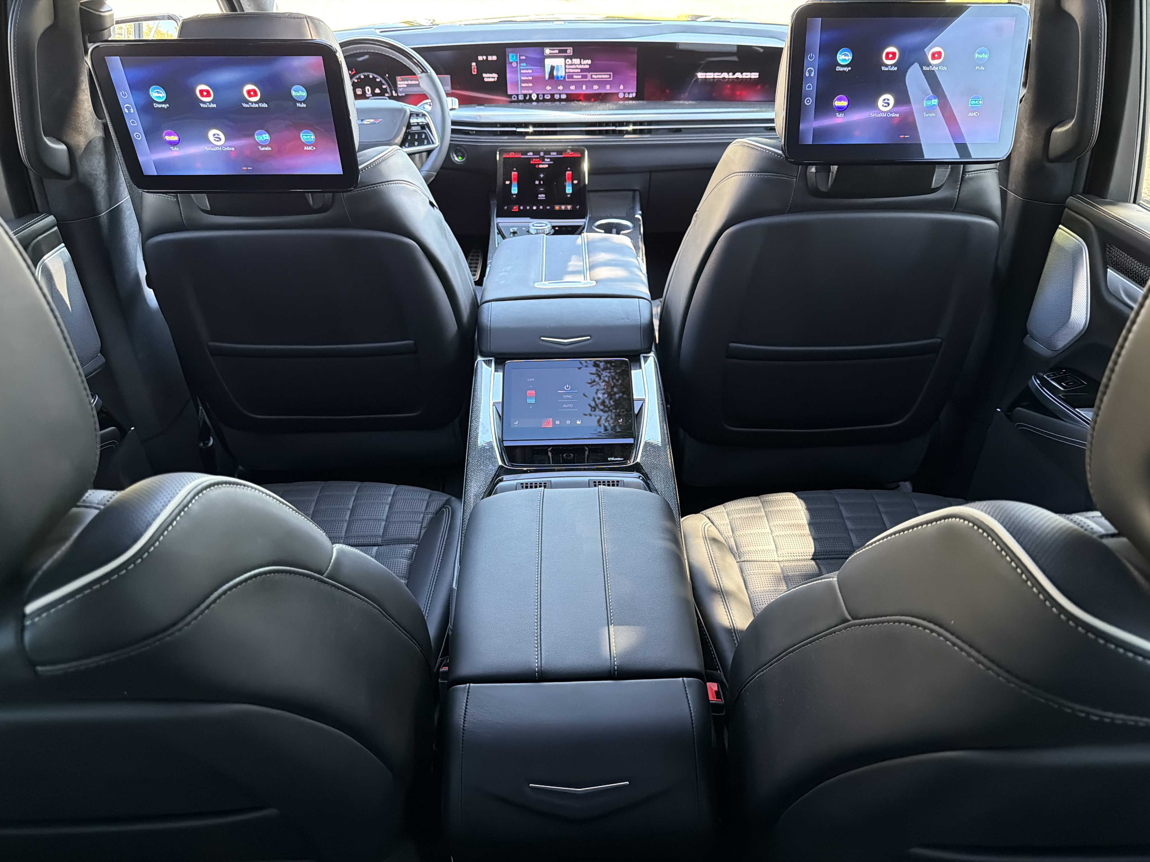 Used 2026 Cadillac Escalade V AWD/4WD image 38