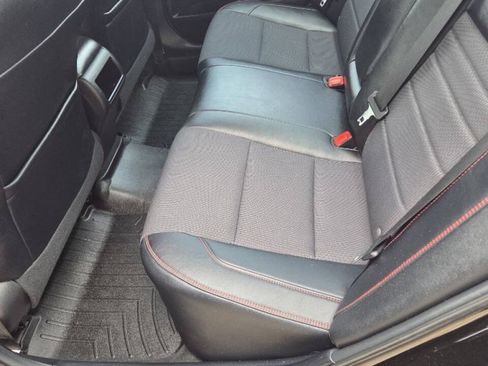 Used 2016 Toyota Camry SE w/ Moonroof Package FWD image 22