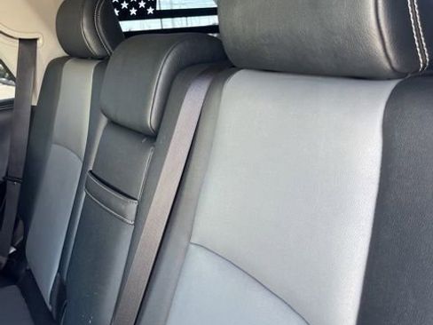 Used 2019 Toyota 4Runner SR5 Premium image 11