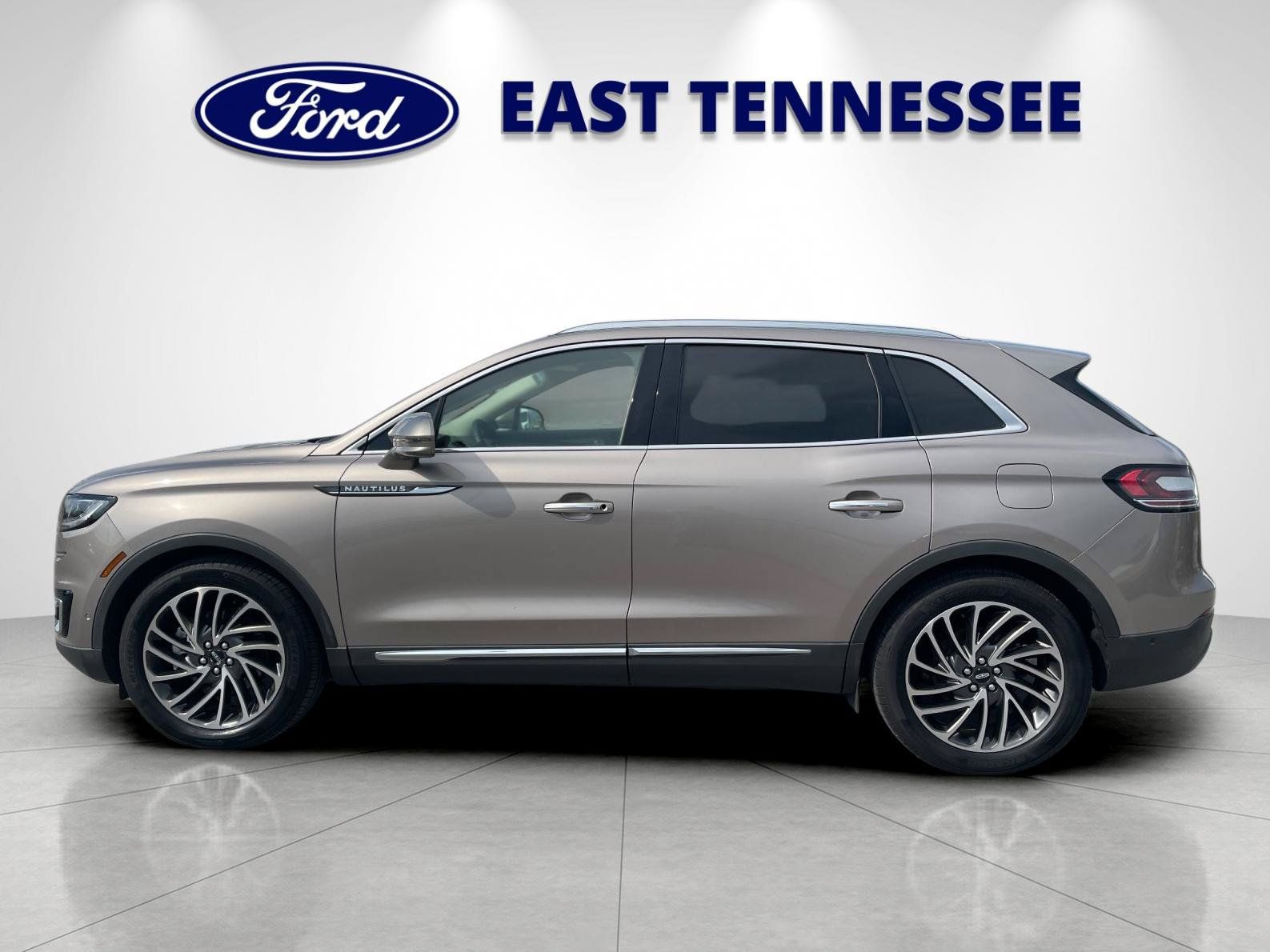 Used 2019 Lincoln Nautilus Reserve FWD image 6