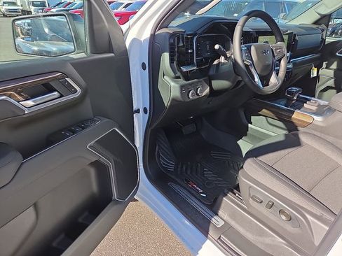 New 2026 Chevrolet Silverado 1500 RST w/ Z71 Off-Road Package image 9