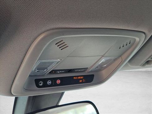 Used 2022 Chevrolet Malibu LS FWD image 19