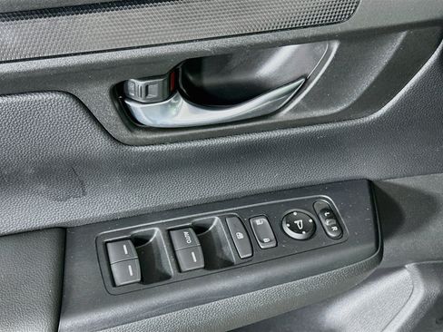 Used 2023 Honda CR-V LX image 15