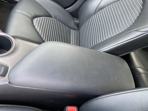 Used 2023 Toyota Camry SE image 41