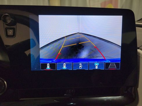 Used 2024 Chevrolet Corvette Stingray Preferred Cpe w/ Stealth Interior Trim Package image 19