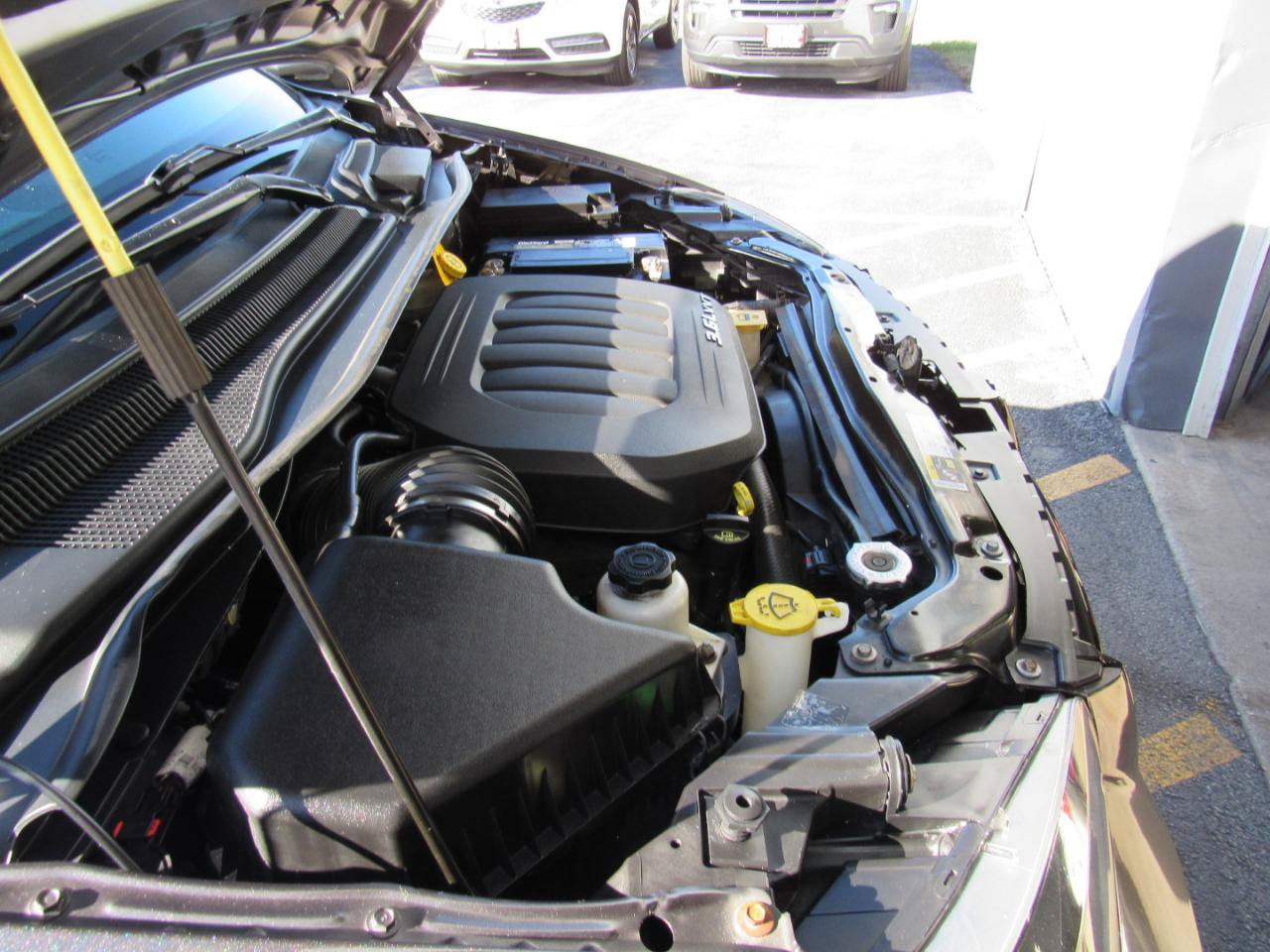 Used 2015 Dodge Grand Caravan SXT FWD image 43