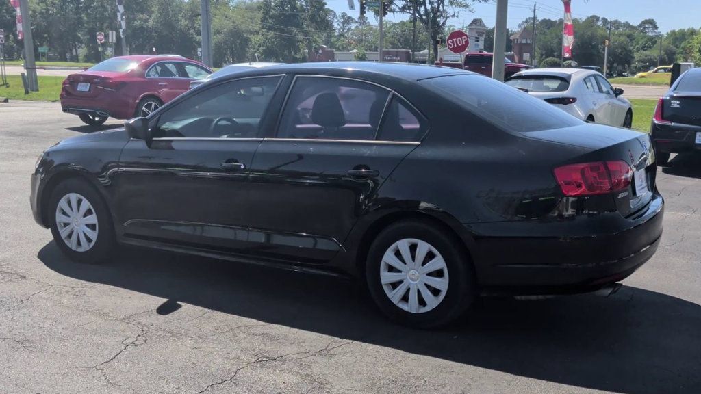 Used 2014 Volkswagen Jetta S FWD image 6