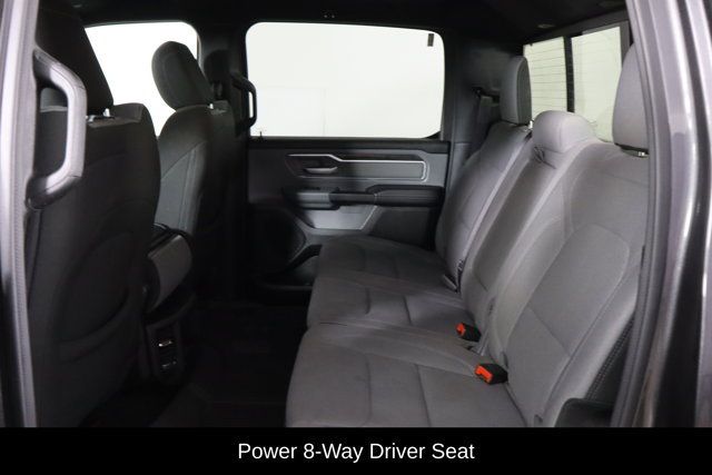 Used 2022 RAM 1500 Big Horn AWD/4WD image 14