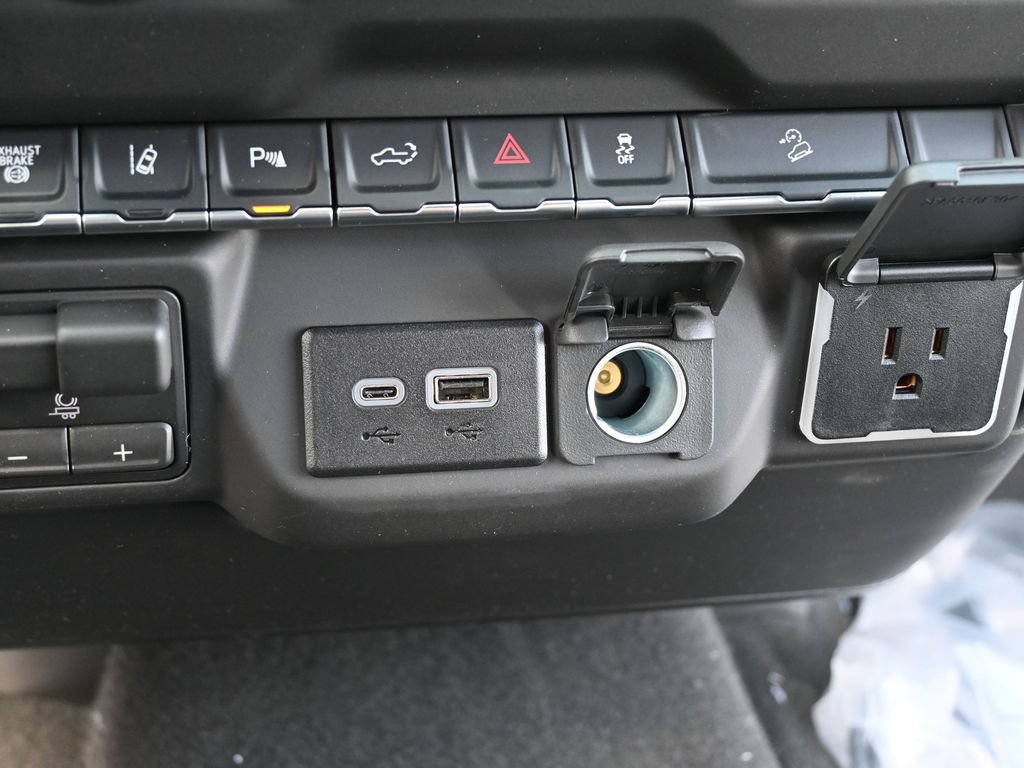 New 2026 Chevrolet Silverado 2500 Custom w/ Custom Value Package AWD/4WD image 42