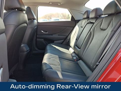 Used 2023 Hyundai Elantra Limited image 21
