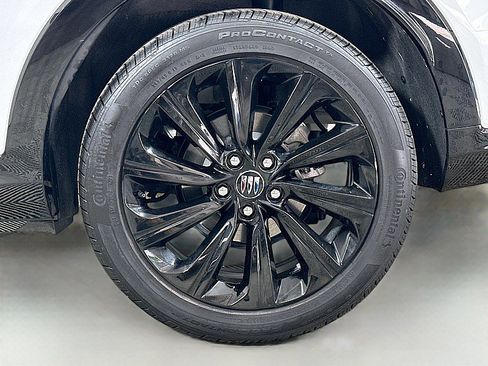 Used 2024 Buick Envista Sport Touring w/ Convenience I Package image 29