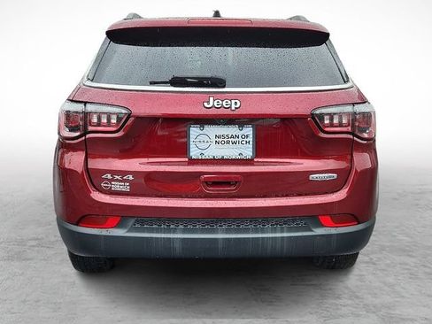 Used 2022 Jeep Compass Latitude AWD/4WD image 5