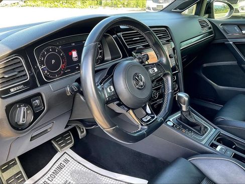 Used 2019 Volkswagen Golf R 4-Door AWD/4WD image 14