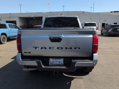 Used 2026 Toyota Tacoma TRD Sport w/ TRD Sport Premium Package AWD/4WD image 6