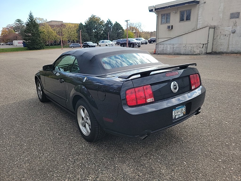 Used 2007 Ford Mustang GT Premium RWD image 18