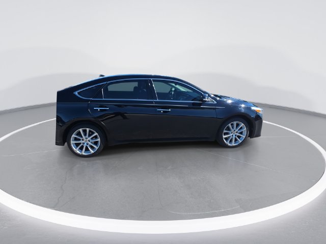 Used 2013 Toyota Avalon XLE Touring FWD image 9