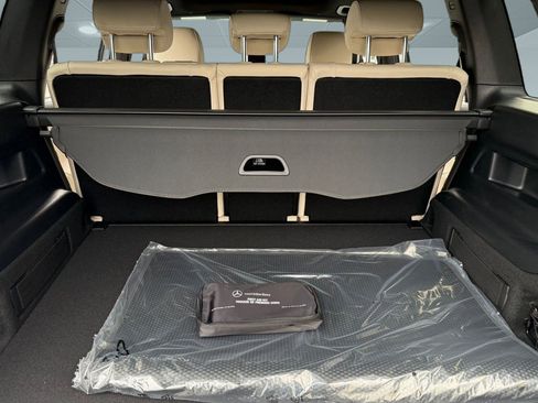 New 2026 Mercedes-Benz GLB 250 image 29