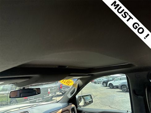 Used 2021 Chevrolet Silverado 1500 High Country image 16