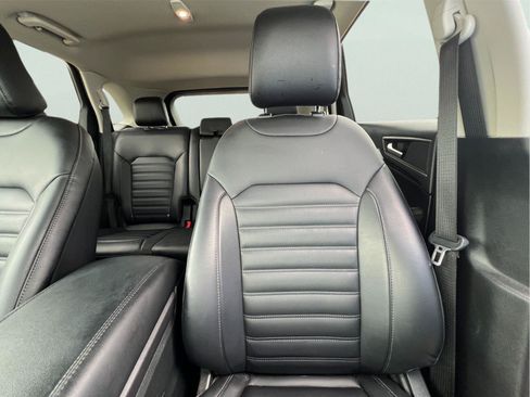 Certified 2024 Ford Edge SEL w/ Convenience Package AWD/4WD image 25