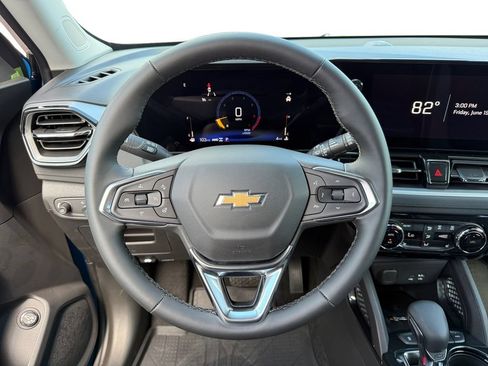 New 2026 Chevrolet TrailBlazer LT w/ Convenience Package AWD/4WD image 12