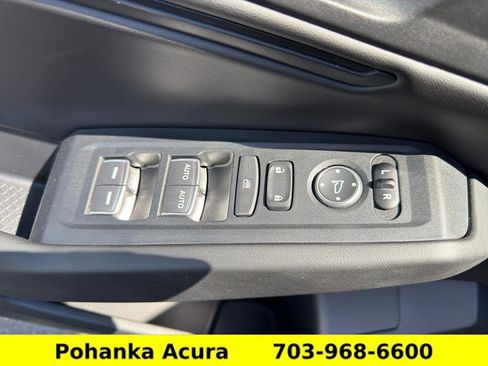 Used 2025 Honda Accord SE image 18