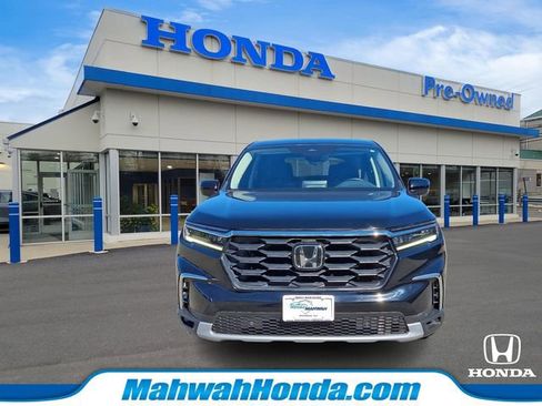 Used 2023 Honda Pilot EX-L image 2