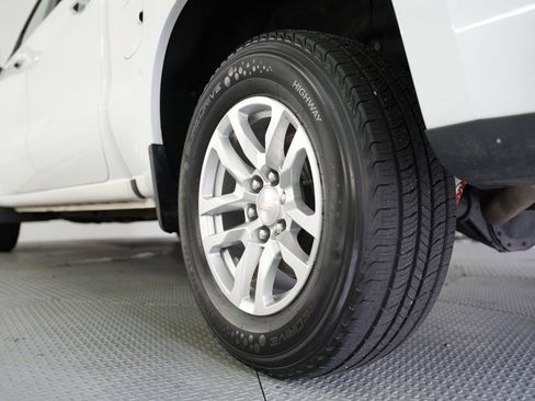 Used 2019 Chevrolet Silverado 1500 LT w/ Texas Edition image 51