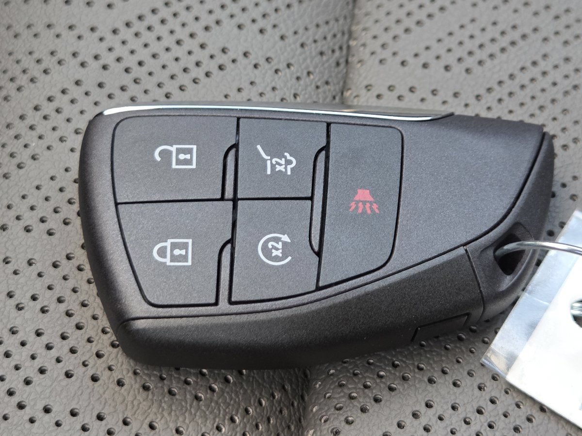 New 2027 Chevrolet Equinox LT w/ Convenience Package II FWD image 41