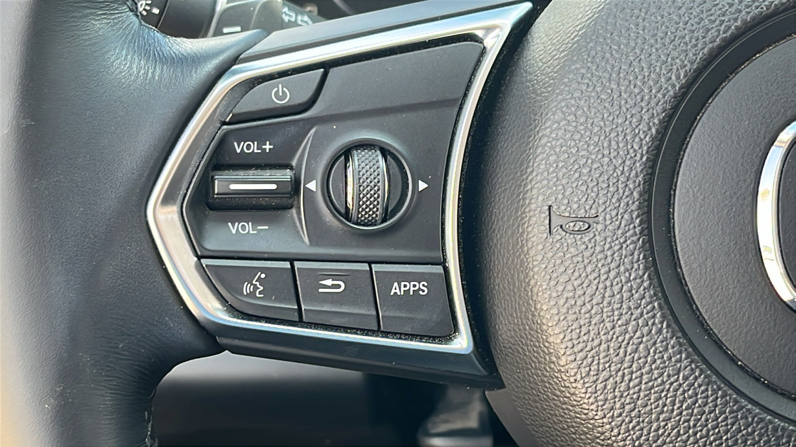 Used 2021 Acura RDX FWD image 16
