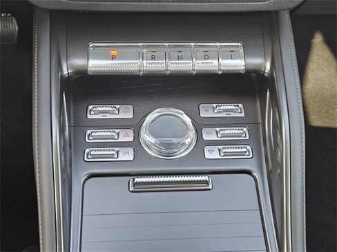 New 2026 Lincoln Nautilus Reserve image 18