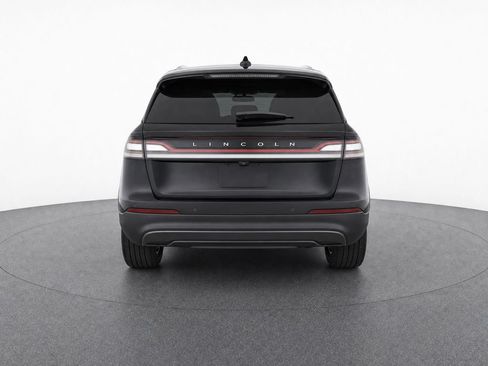 Used 2023 Lincoln Nautilus Reserve w/ Equipment Group 201A FWD image 7