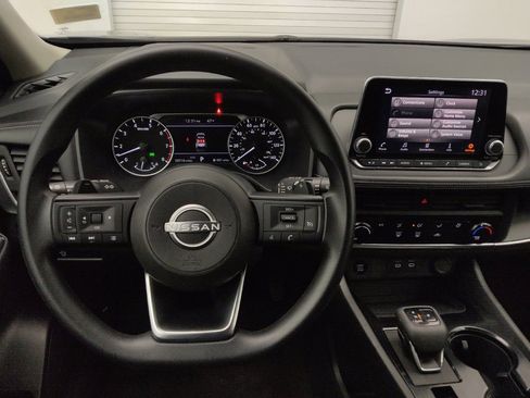 Used 2024 Nissan Rogue S AWD/4WD image 22
