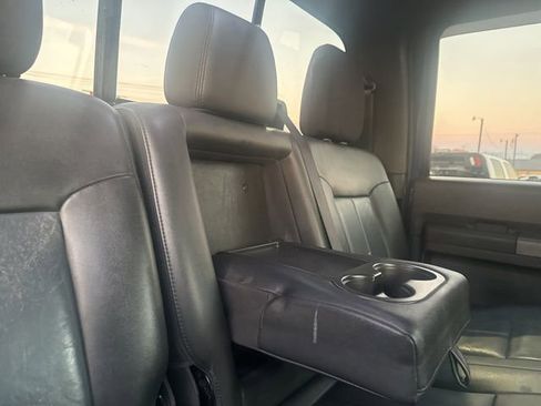 Used 2011 Ford F350 Lariat w/ Lariat Interior Pkg image 11