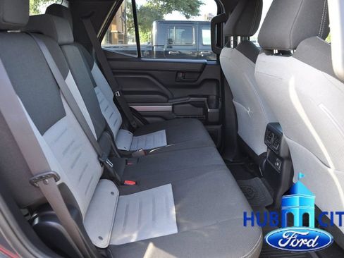 Used 2025 Toyota 4Runner 4WD image 14