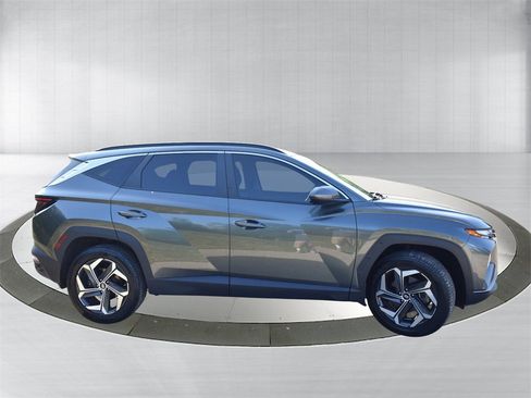 Used 2022 Hyundai Tucson SEL w/ Convenience Package image 9