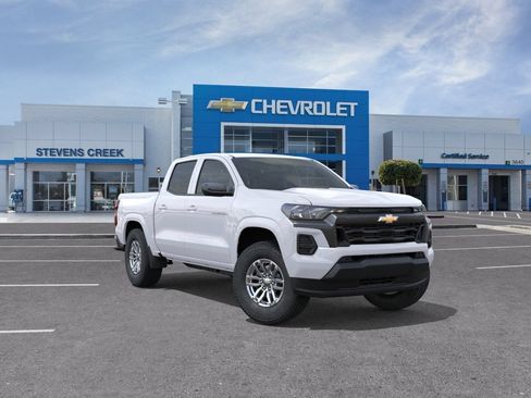 New 2026 Chevrolet Colorado LT RWD image 9