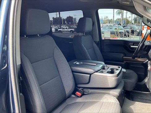 Used 2021 Chevrolet Silverado 1500 RST image 7