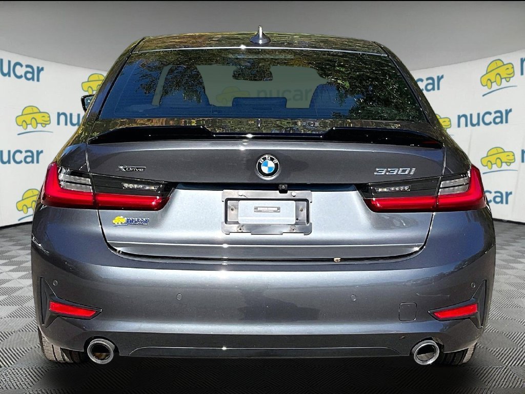 Used 2021 BMW 330i xDrive Sedan w/ Premium Package AWD/4WD image 5