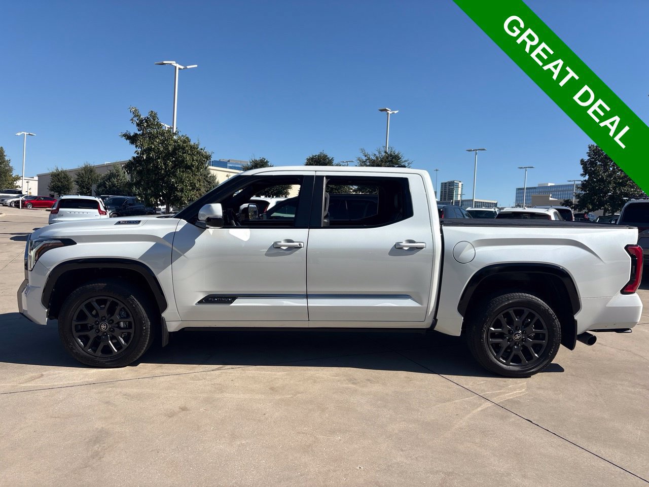 Used 2025 Toyota Tundra Platinum AWD/4WD image 29
