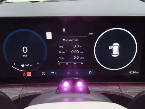 Used 2025 Hyundai Santa Fe Calligraphy image 11