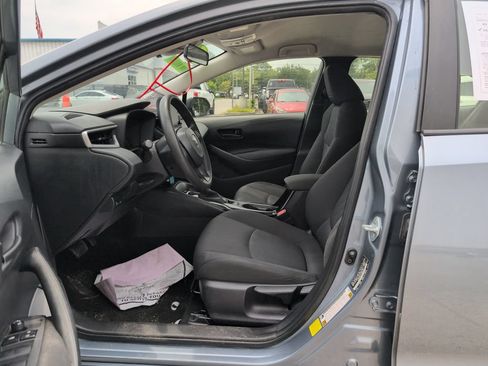 Used 2022 Toyota Corolla LE FWD image 10