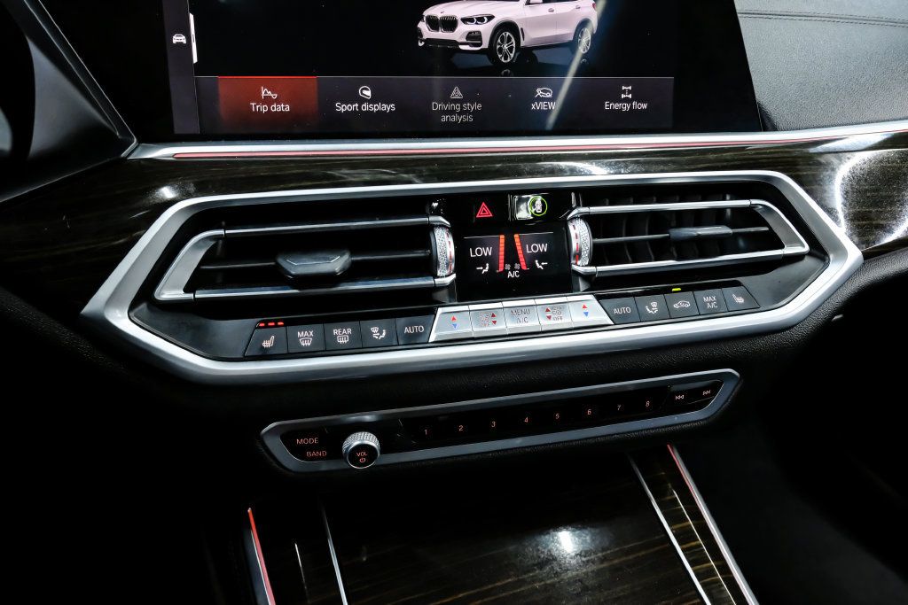 Used 2019 BMW X5 xDrive40i w/ Executive Package AWD/4WD image 31