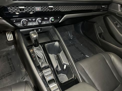 Used 2023 Honda Accord Sport image 29