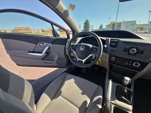 Used 2012 Honda Civic EX image 19