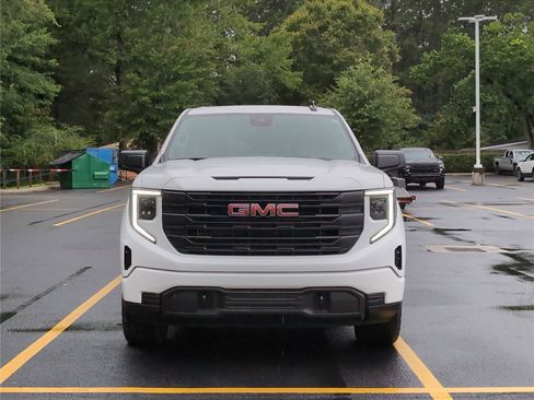 Used 2025 GMC Sierra 1500 Pro w/ Graphite Edition AWD/4WD image 9