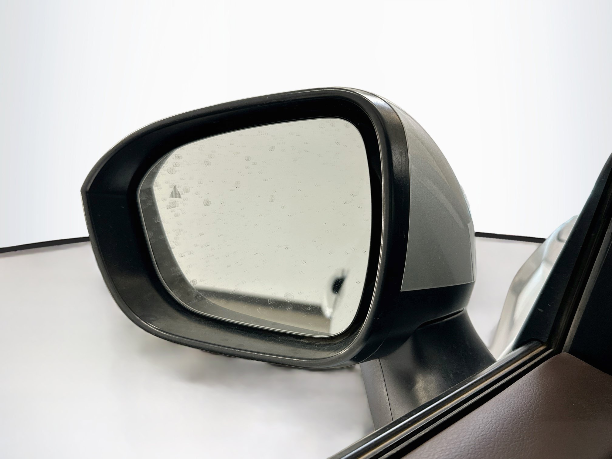 Used 2023 Nissan Rogue SV AWD/4WD image 16